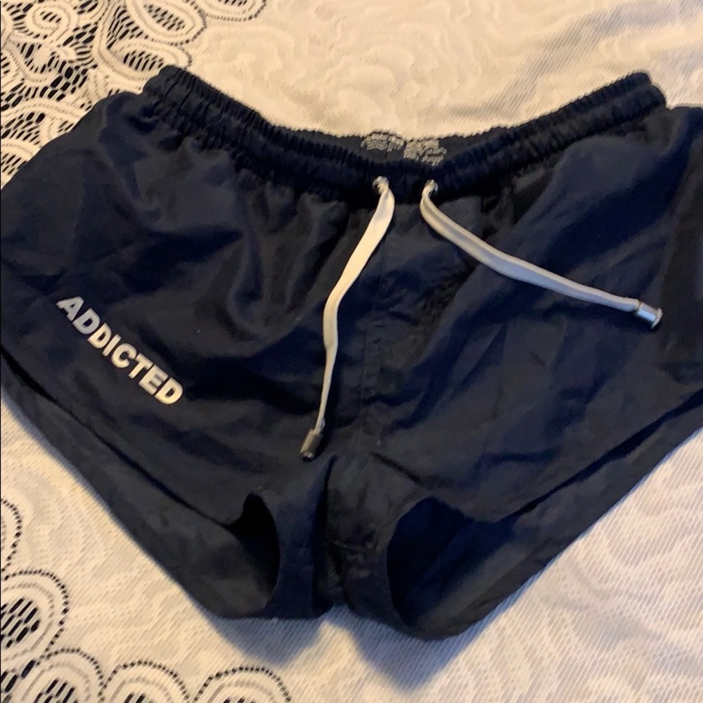 Addicted shorts